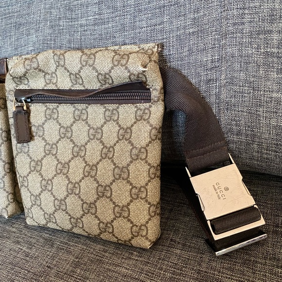 GUCCI GG MONOGRAM BELT BAG - Picture 3 of 16
